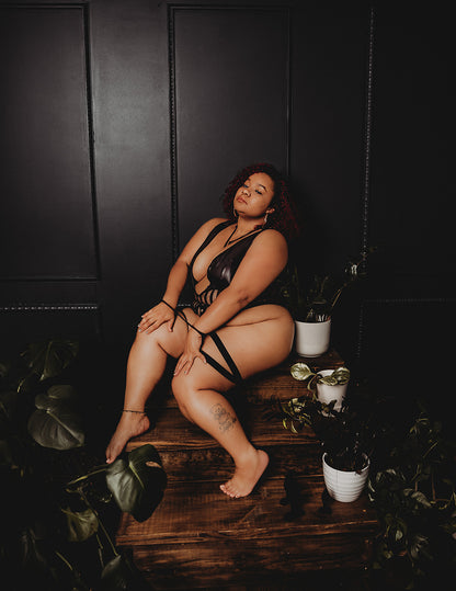 Macrorhizza bodysuit