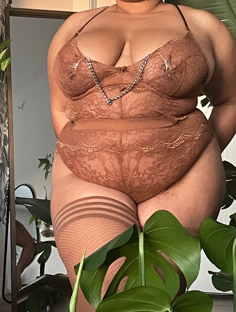 Musa AEAE Cinnamon bodysuit